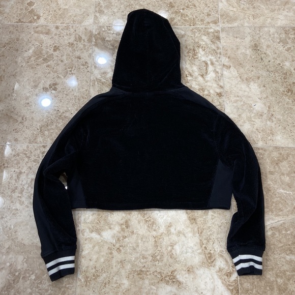 Champion Reverse Weave Crop Corduroy Hoodie. Black. Size Small - Picture 8 of 9